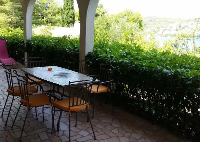 Mladen * Trogir