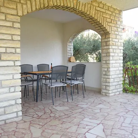 Apartament Mladen