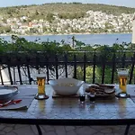 Mladen * Trogir